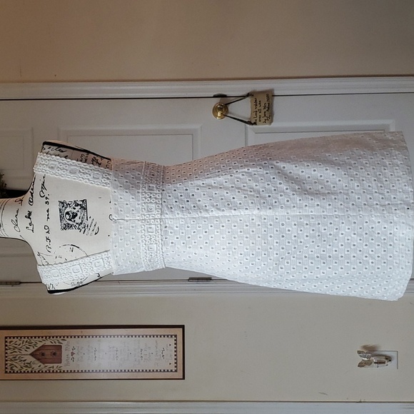 Trina Turk Formal Dress - Picture 7 of 13